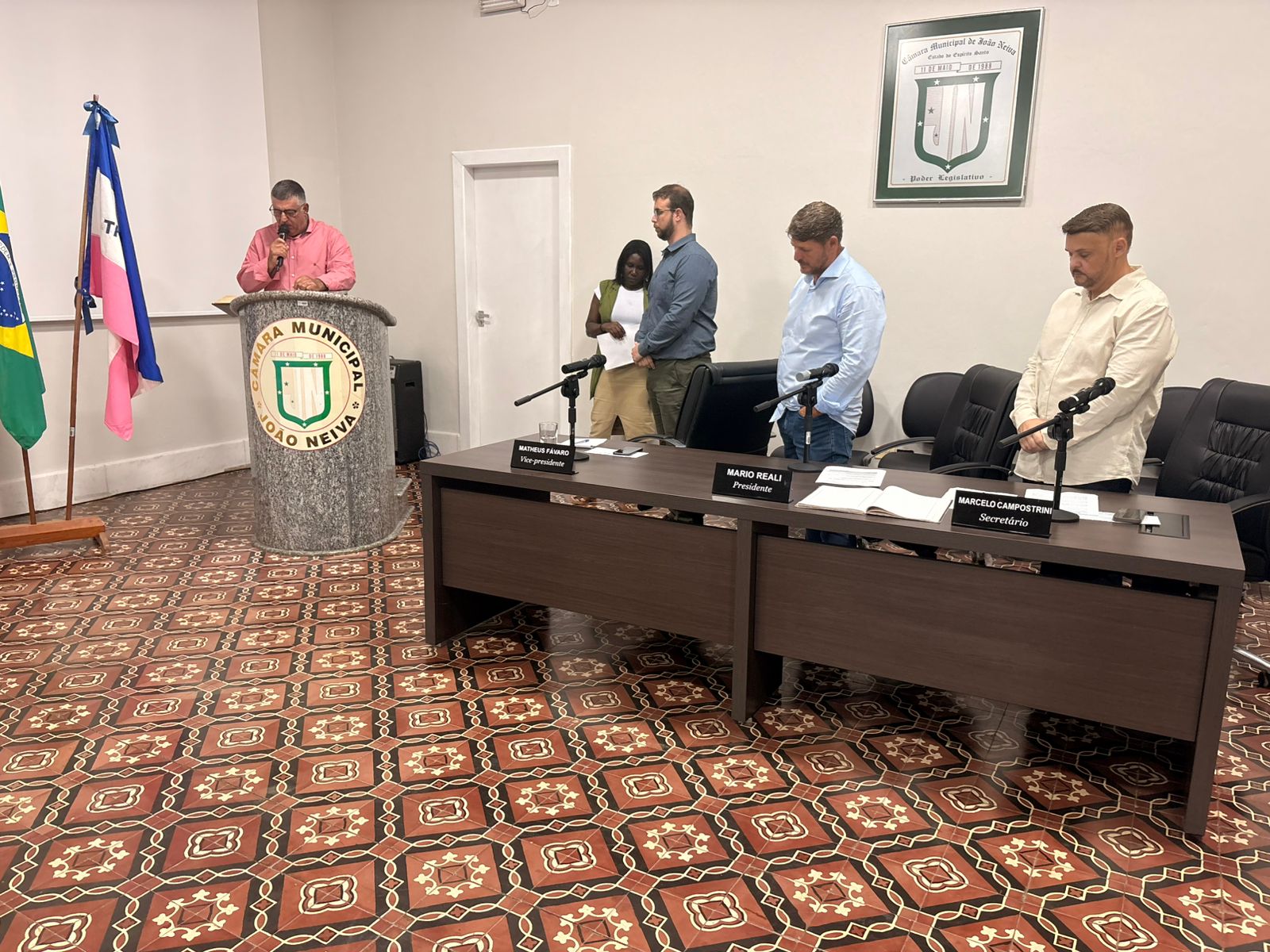 PROJETOS SOBRE SERVIDORES PÚBLICOS SÃO DEBATIDOS NA 5ª SESSÃO DA CÂMARA MUNICIPAL