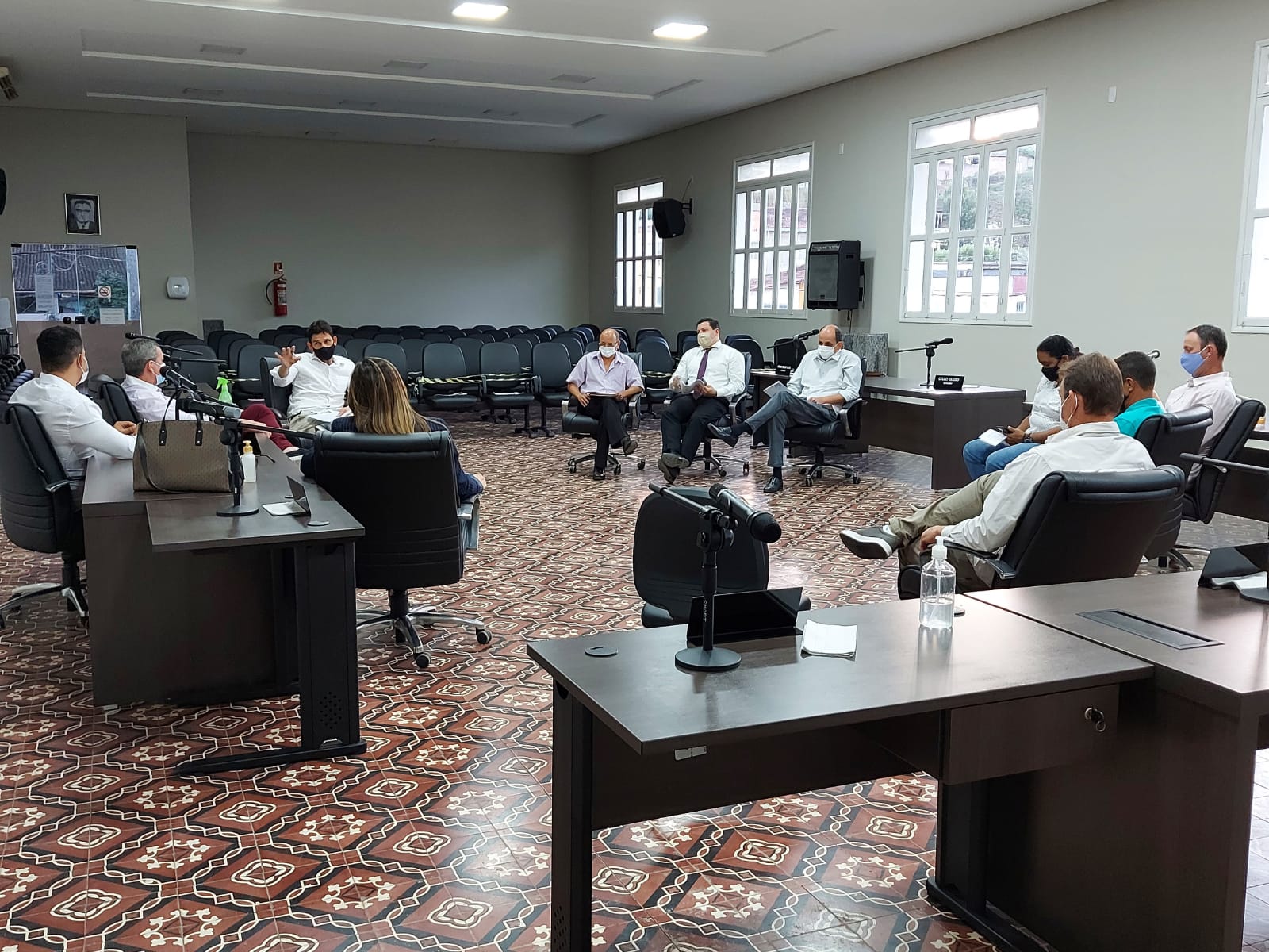 Vereadores se reunem com representantes da Diretoria do IPSJON 